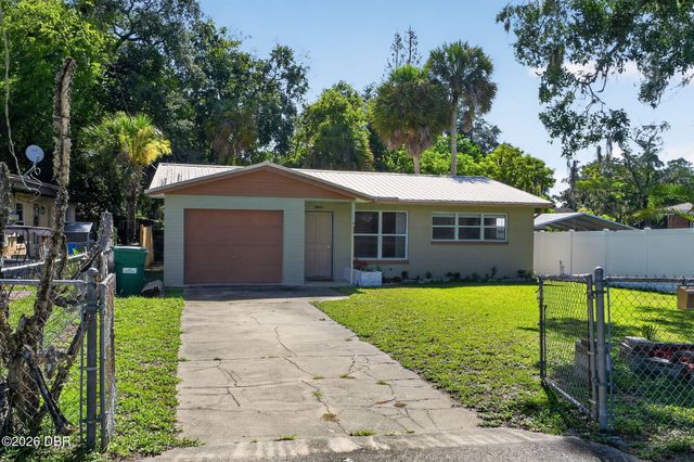 1225 Moravia Avenue, Daytona Beach, FL 32117