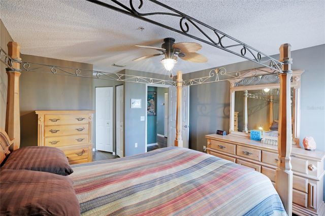 3607 E BAY DRIVE 211, Holmes Beach, FL 34217