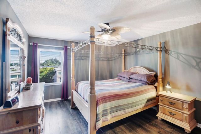 3607 E BAY DRIVE 211, Holmes Beach, FL 34217