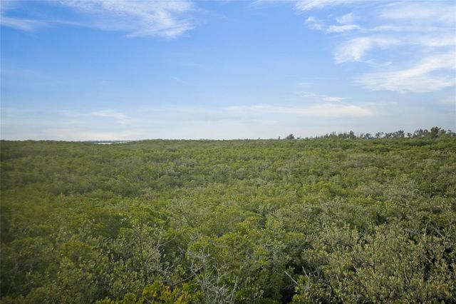 3607 E BAY DRIVE 211, Holmes Beach, FL 34217