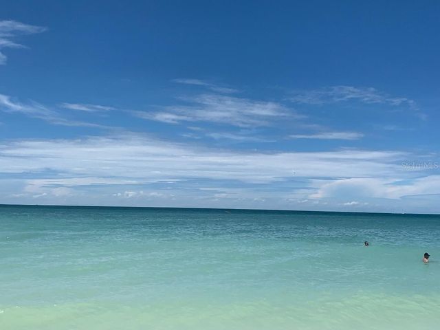 3607 E BAY DRIVE 211, Holmes Beach, FL 34217