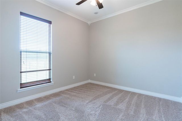 1322 An County Road 171, Elkhart, TX 75839