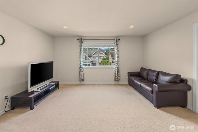 36010 11th Avenue SW, Federal Way, WA 98023
