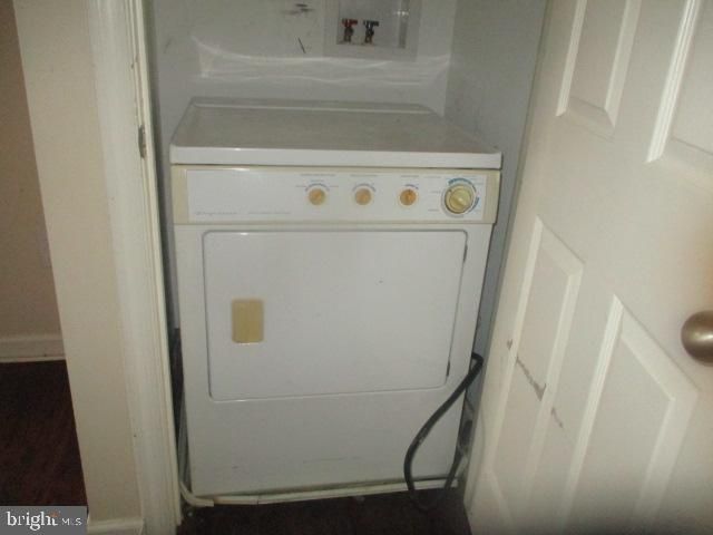 229 SAINT MARYS RD, Baltimore, MD 21221