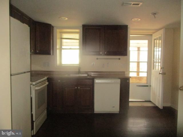 229 SAINT MARYS RD, Baltimore, MD 21221