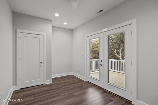 1374 Salter Path Road A, Atlantic Beach, NC 28512