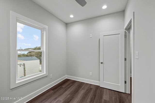 1374 Salter Path Road A, Atlantic Beach, NC 28512