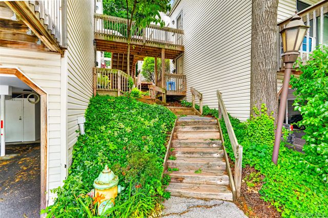 23 Hillside Terrace D, White Plains, NY 10601