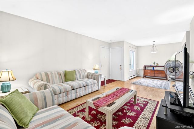 23 Hillside Terrace D, White Plains, NY 10601