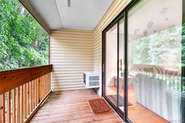 23 Hillside Terrace D, White Plains, NY 10601