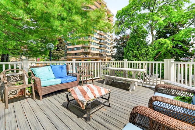 23 Hillside Terrace D, White Plains, NY 10601