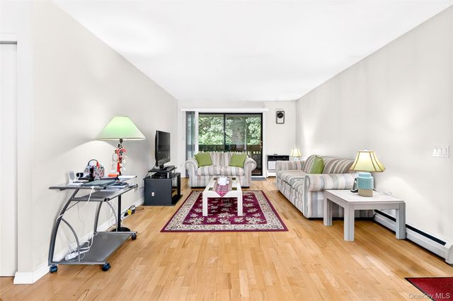 23 Hillside Terrace D, White Plains, NY 10601