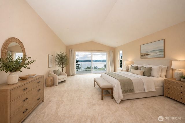 7023 Columbia Avenue, Clinton, WA 98236