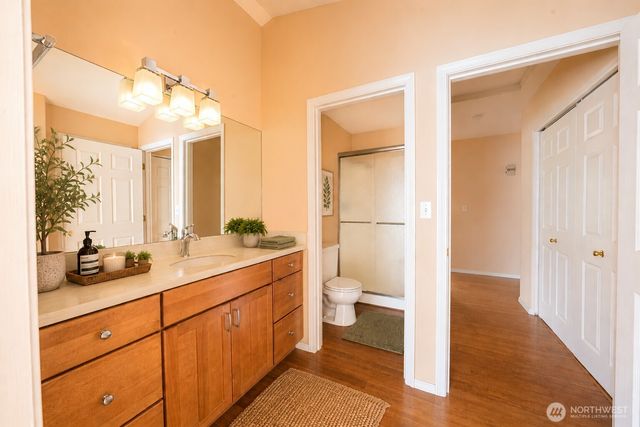 7023 Columbia Avenue, Clinton, WA 98236