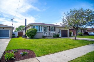 26 Caroline Lane, Cheektowaga, NY 14043