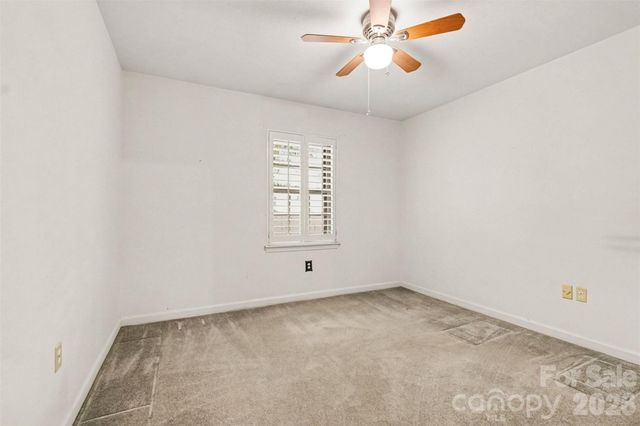 4221 Bridgewood Lane, Charlotte, NC 28226