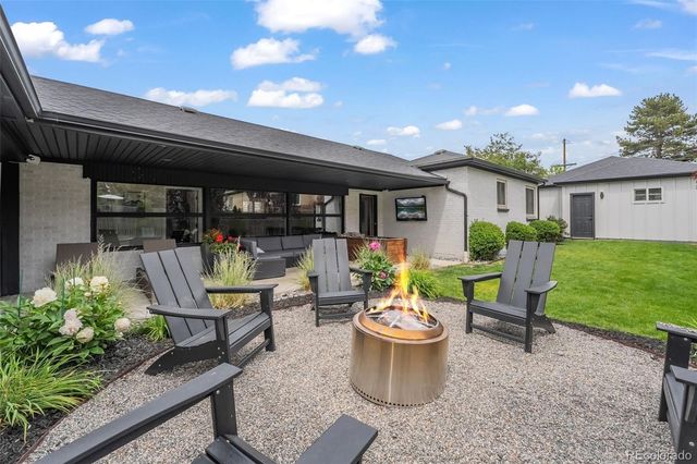925 Teller Street, Lakewood, CO 80214
