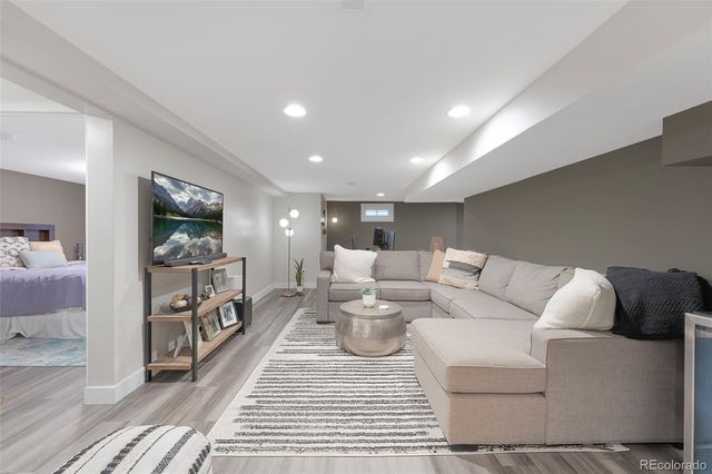 925 Teller Street, Lakewood, CO 80214