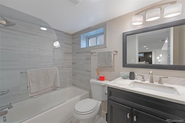 925 Teller Street, Lakewood, CO 80214