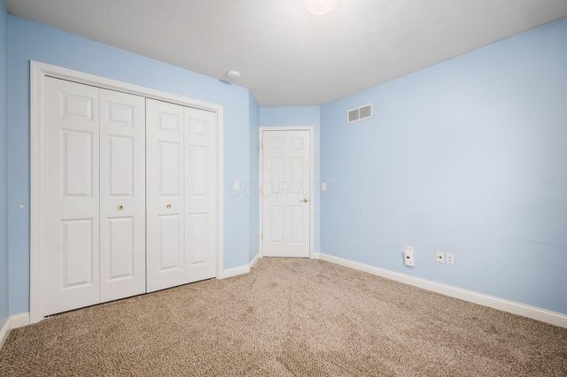 1677 Francisco Road, Columbus, OH 43220