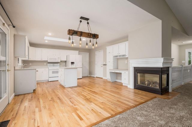 1677 Francisco Road, Columbus, OH 43220