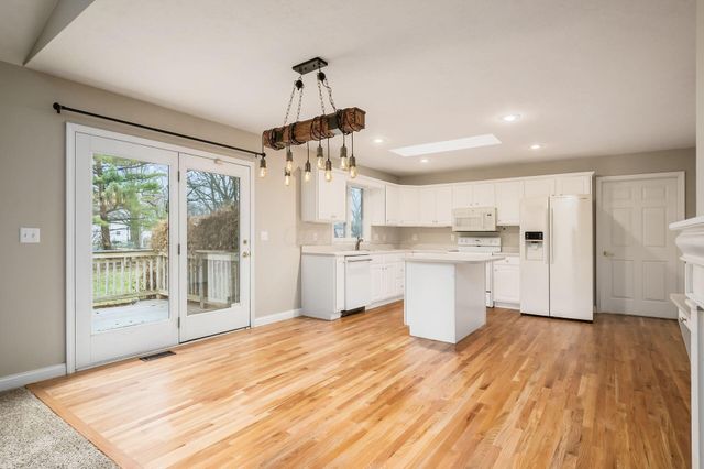 1677 Francisco Road, Columbus, OH 43220