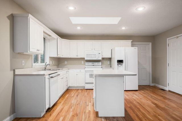 1677 Francisco Road, Columbus, OH 43220