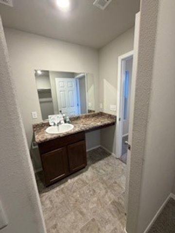 3480 Red Tail, Farmington, AR 72730