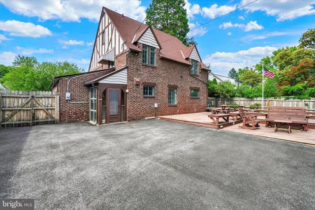 306 ELMWOOD BLVD, York, PA 17403