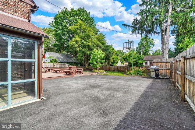 306 ELMWOOD BLVD, York, PA 17403