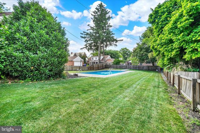 306 ELMWOOD BLVD, York, PA 17403