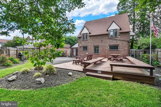 306 ELMWOOD BLVD, York, PA 17403