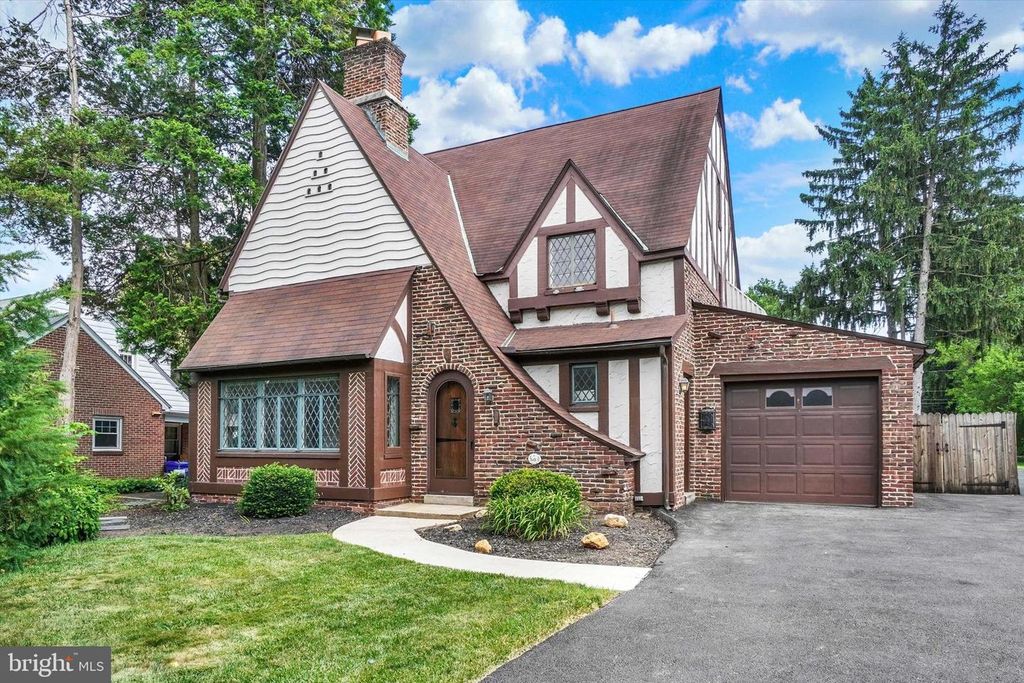 306 ELMWOOD BLVD, York, PA 17403