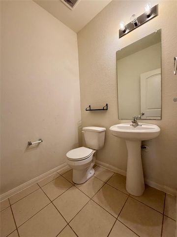 1303 Emerald Stone Drive, Rosharon, TX 77583