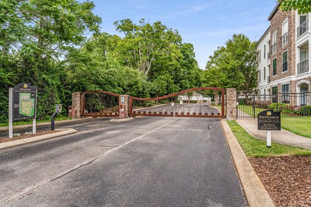 2600 Hillsboro Pike Apt 310, Nashville, TN 37212