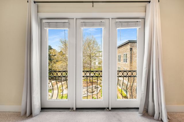 2600 Hillsboro Pike Apt 310, Nashville, TN 37212