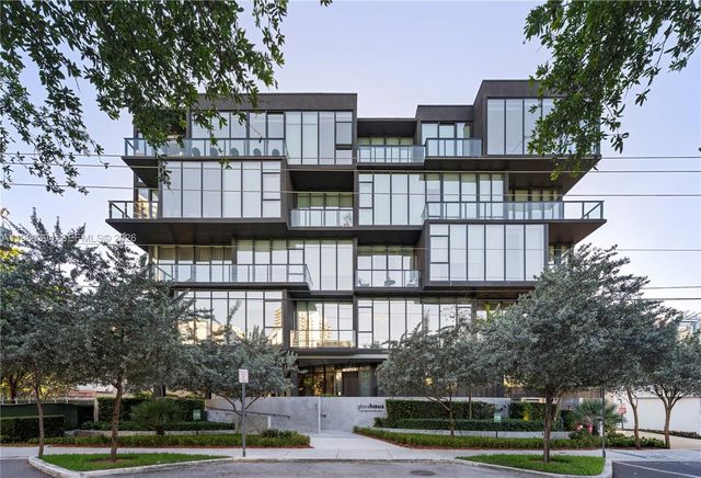 3156 SW 27th Ave 202, Miami, FL 33133