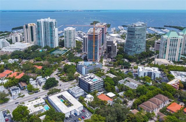 3156 SW 27th Ave 202, Miami, FL 33133