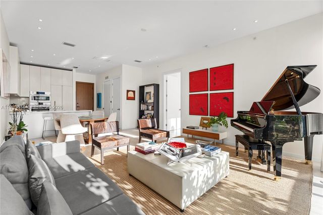 3156 SW 27th Ave 202, Miami, FL 33133