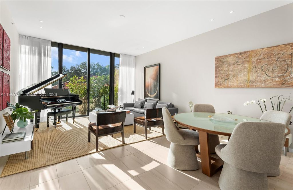 3156 SW 27th Ave 202, Miami, FL 33133