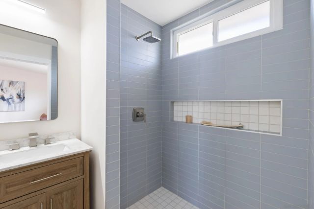 6850 Rosefield Dr, La Mesa, CA 91942