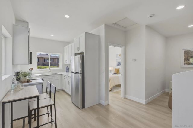 6850 Rosefield Dr, La Mesa, CA 91942