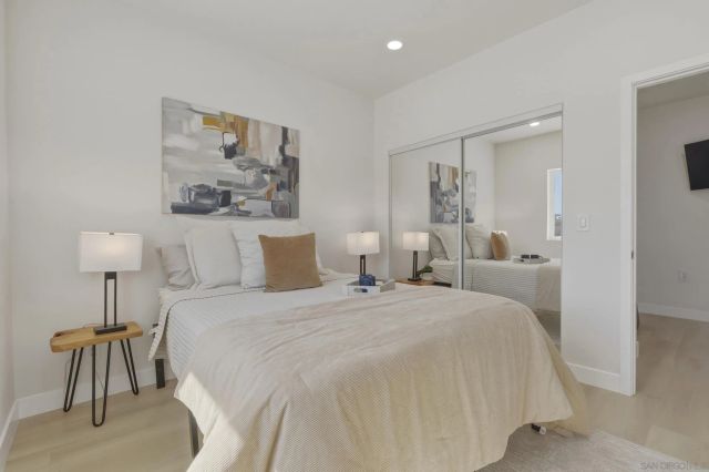 6850 Rosefield Dr, La Mesa, CA 91942