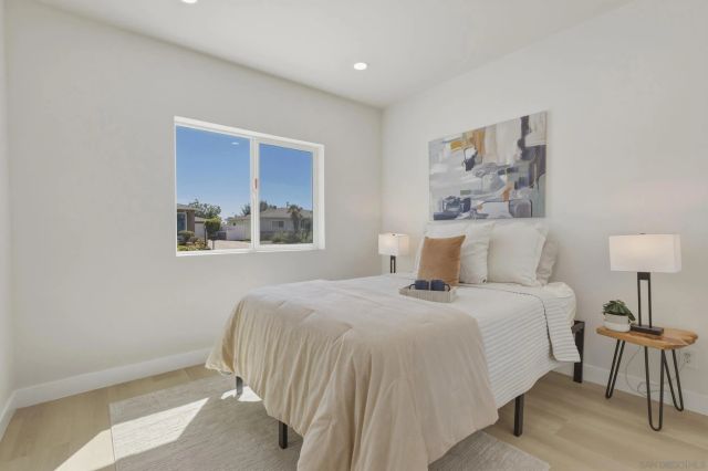 6850 Rosefield Dr, La Mesa, CA 91942