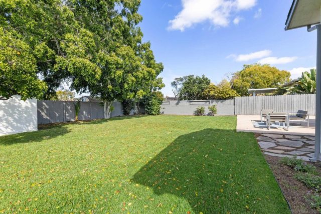 6850 Rosefield Dr, La Mesa, CA 91942