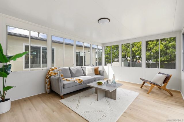 6850 Rosefield Dr, La Mesa, CA 91942