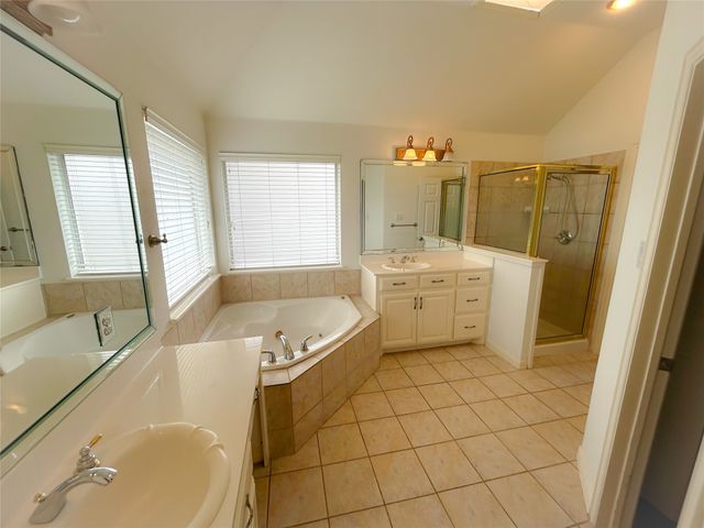 1326 Stillwater Cove Drive, Little Elm, TX 75068