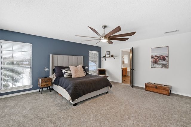 1936 Spinnaker Lane, Azle, TX 76020