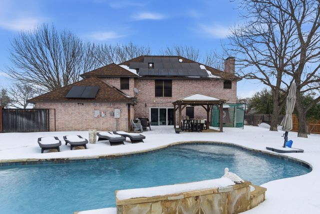 1936 Spinnaker Lane, Azle, TX 76020