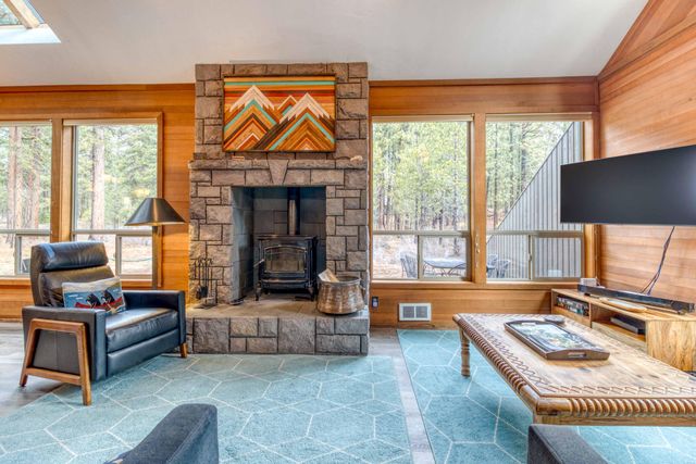 70525 Colts Foot GM123, Black Butte Ranch, OR 97759